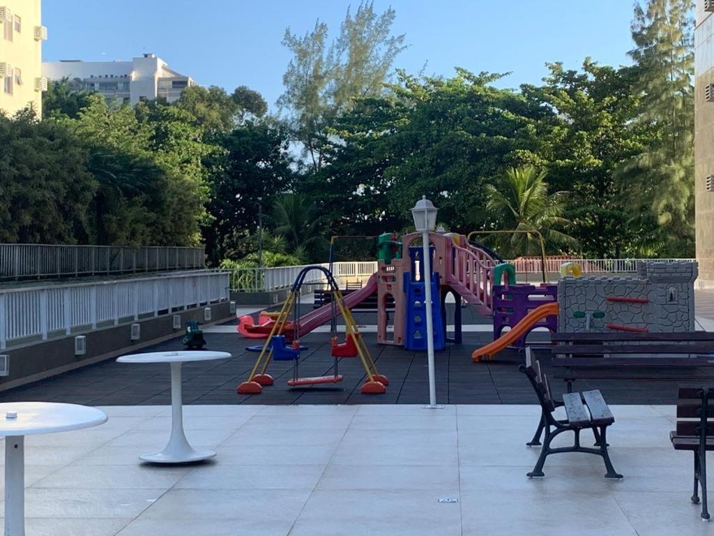 Appartamento Otimo Apartamento 2 Qtos Barra Da Tijuca Vista Mar Rio de Janeiro Esterno foto